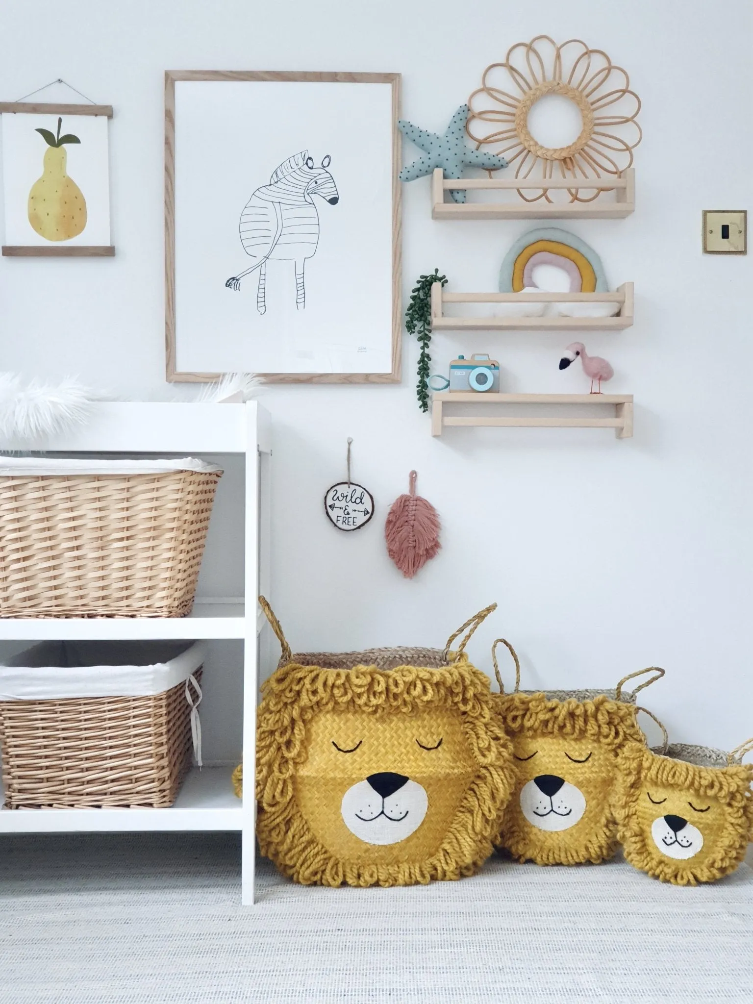 Bellybambino Yellow Lion Basket - Small
