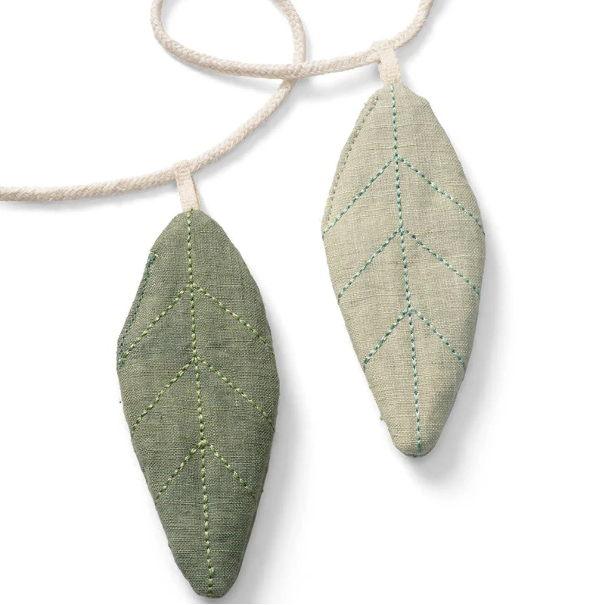 Dear April Beech Garland - Leaves