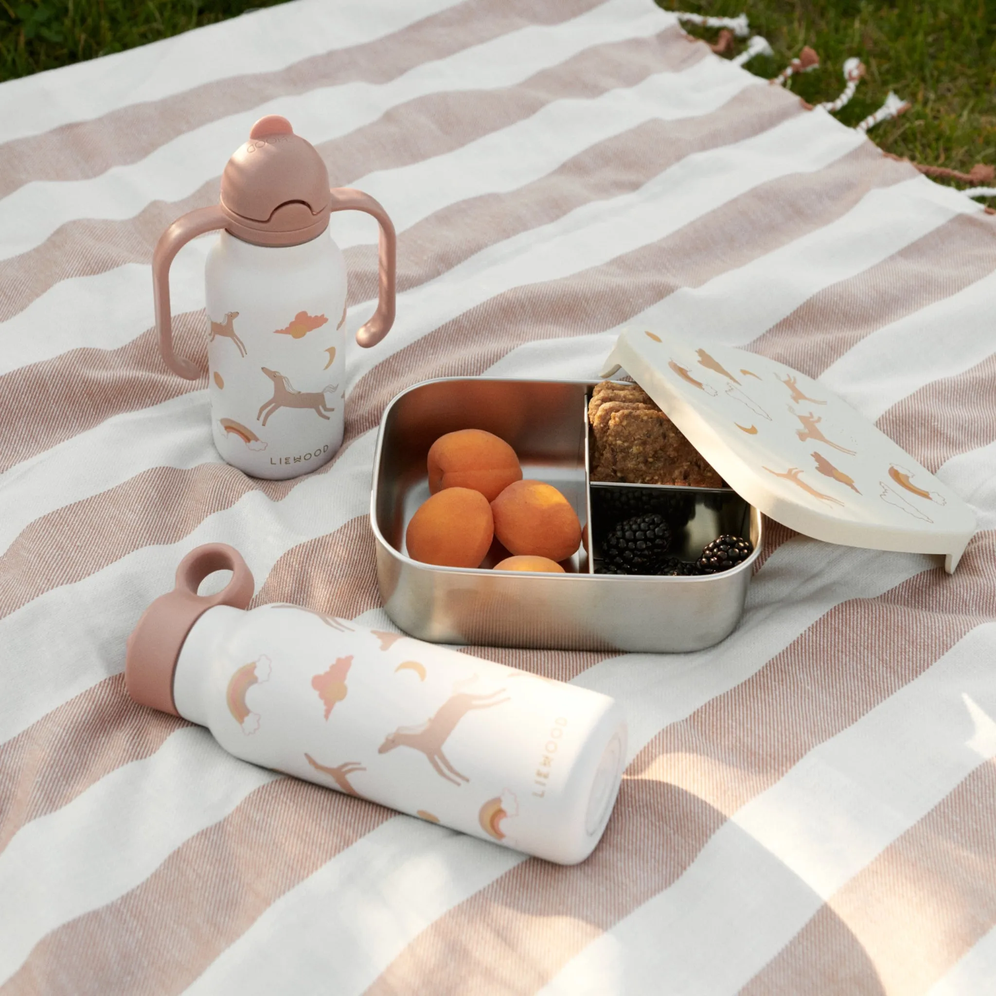 Liewood Arthur Printed Lunchbox - Dream / Ecru