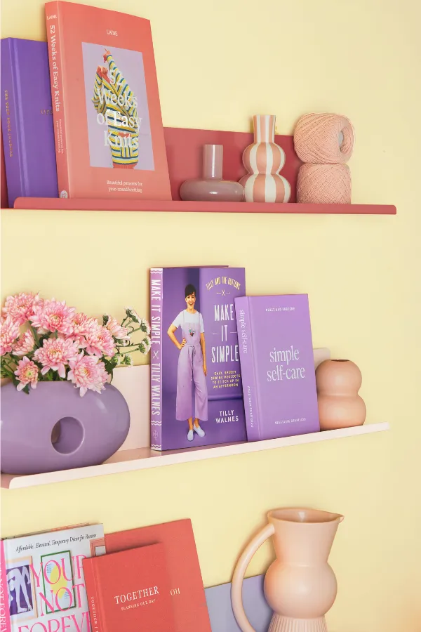 Mustard Made The Ledge in Berry - Large
