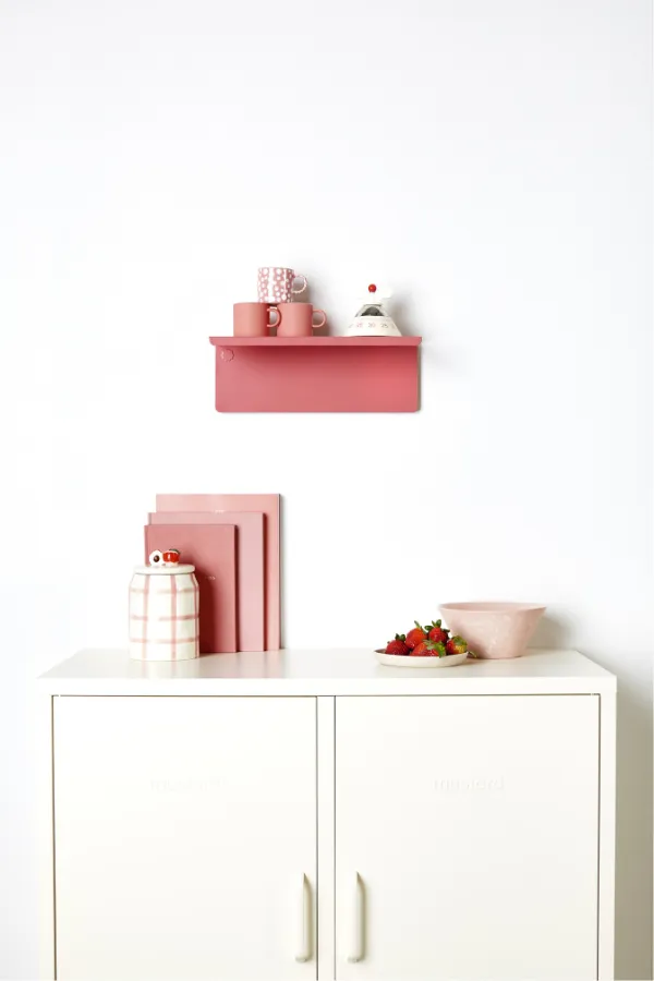 Mustard Made The Ledge In Berry - Small