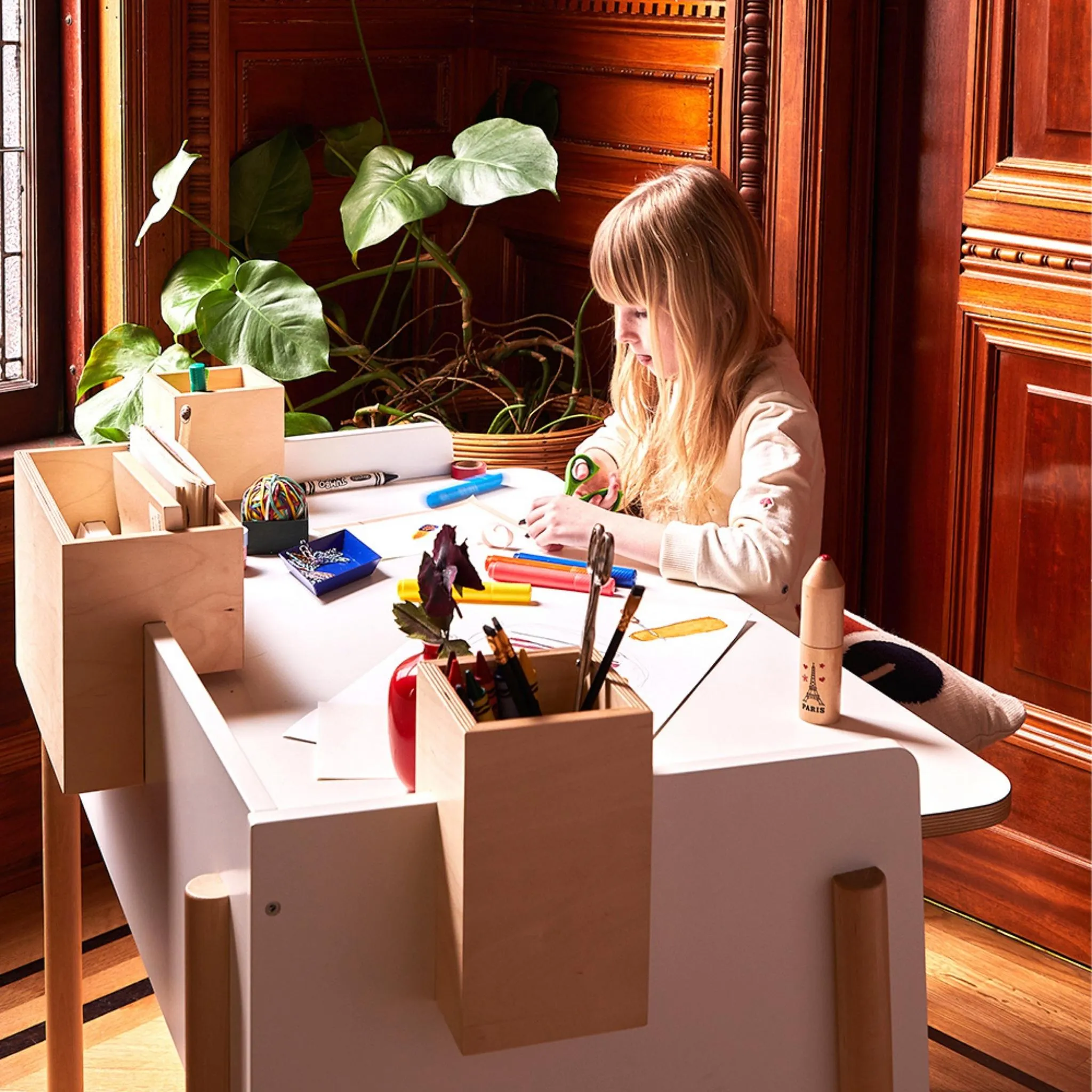 Oeuf NYC Brooklyn Desk - White/Birch