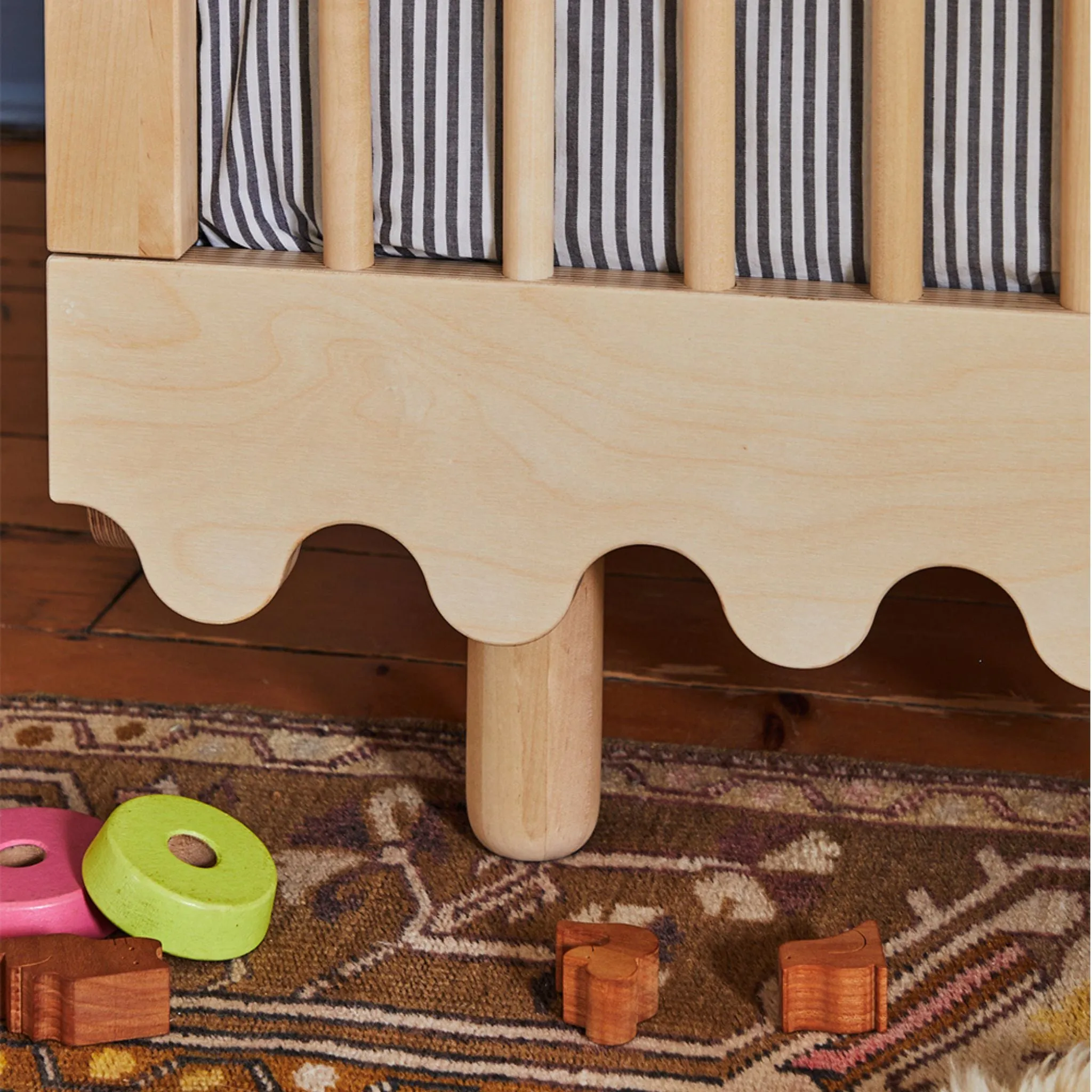 Oeuf NYC Moss Cot Bed - Birch