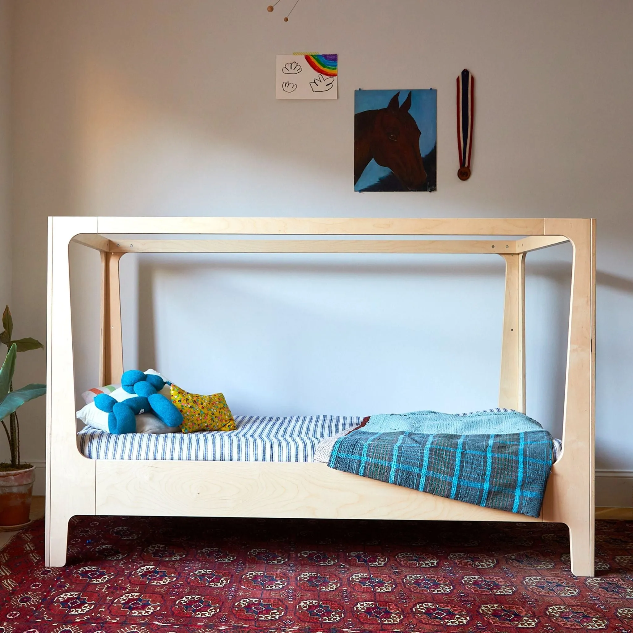 Oeuf NYC Perch Nest Bed - White/Birch