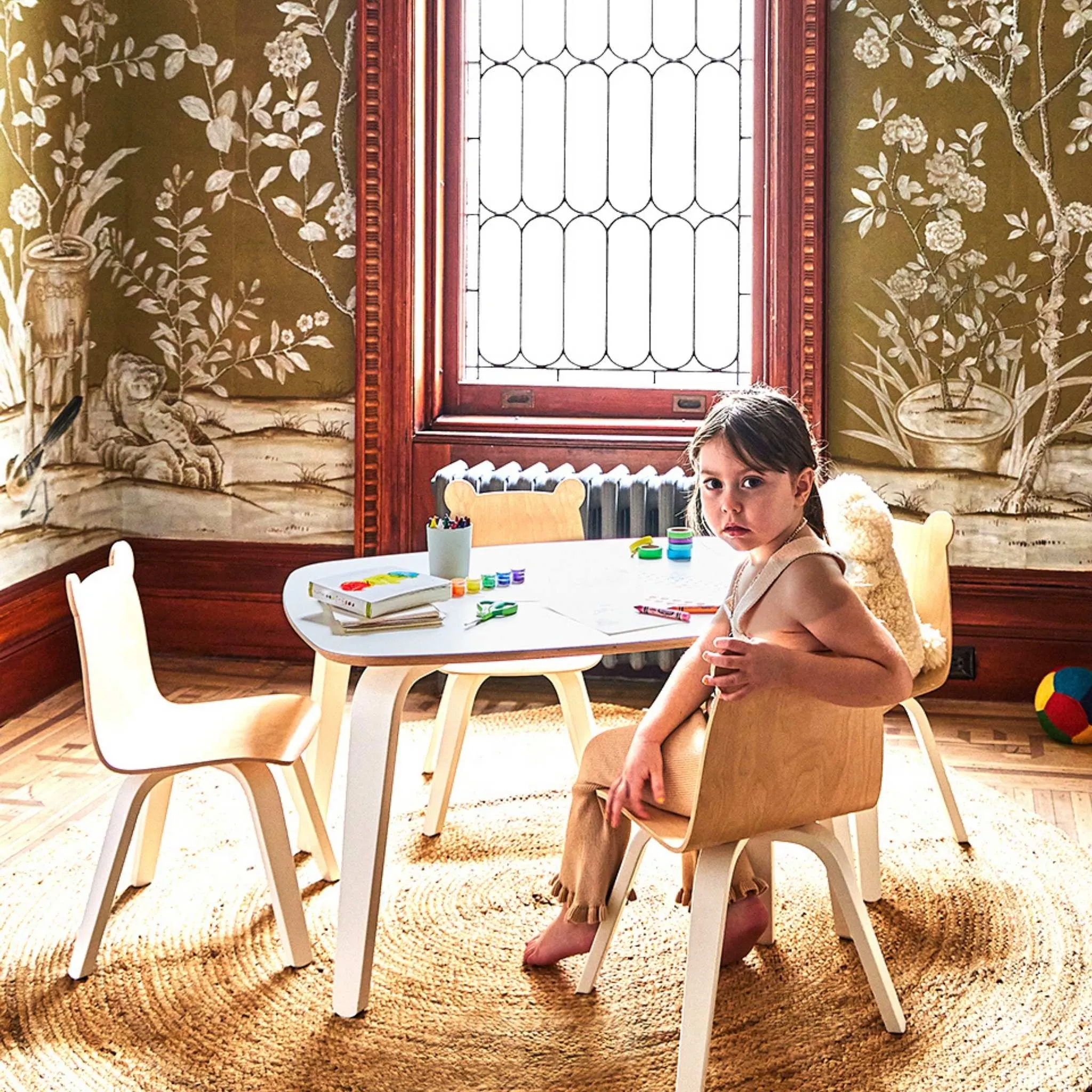 Oeuf NYC Play Table - White