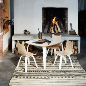 Oeuf NYC Play Table - White