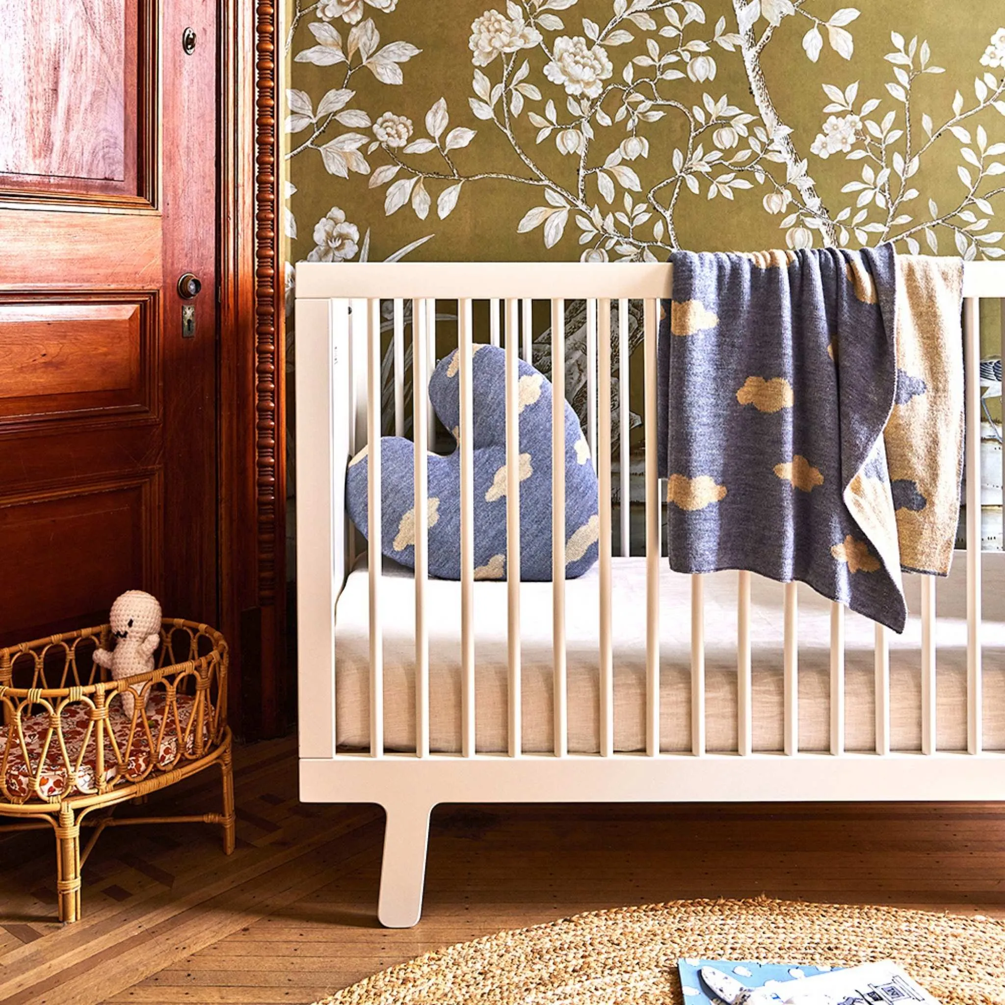 Oeuf NYC Sparrow Cot Bed - White