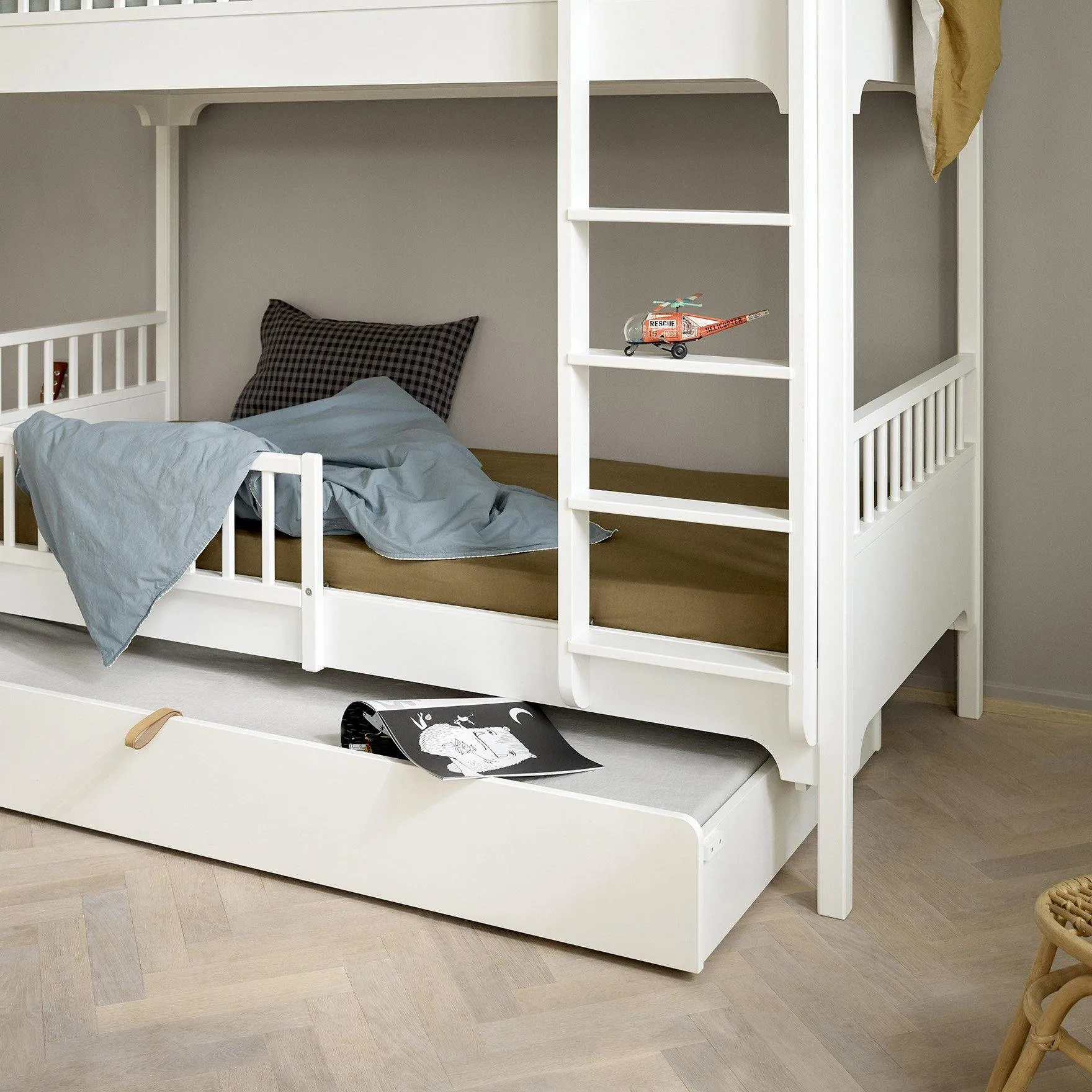 Oliver Furniture Seaside Classic Trundle Bed