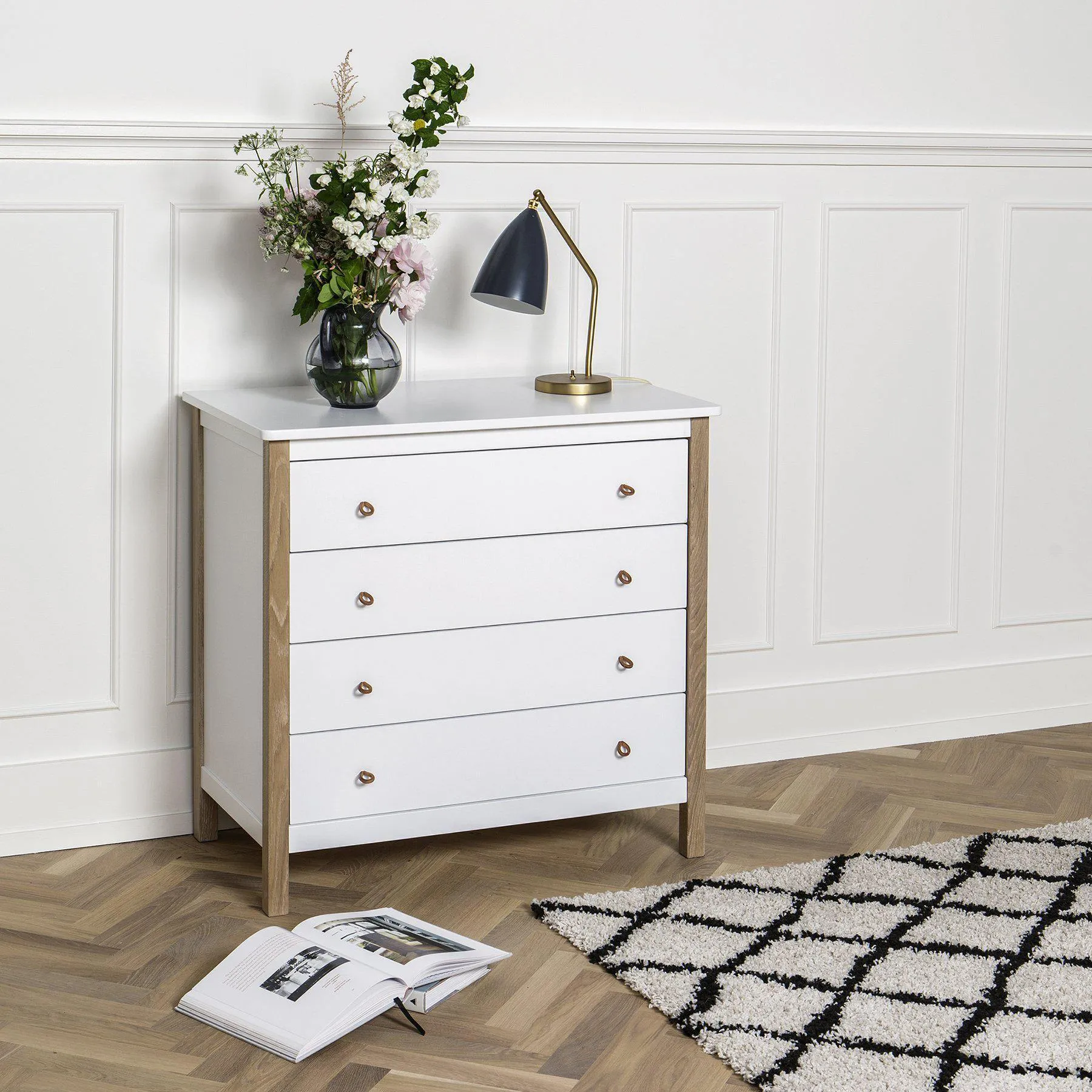 Oliver Furniture Wood 4 Drawer Dresser - White/Oak