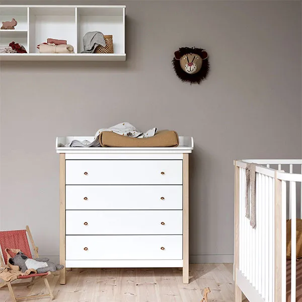 Oliver Furniture Wood 4 Drawer Nursery Dresser - White/Oak