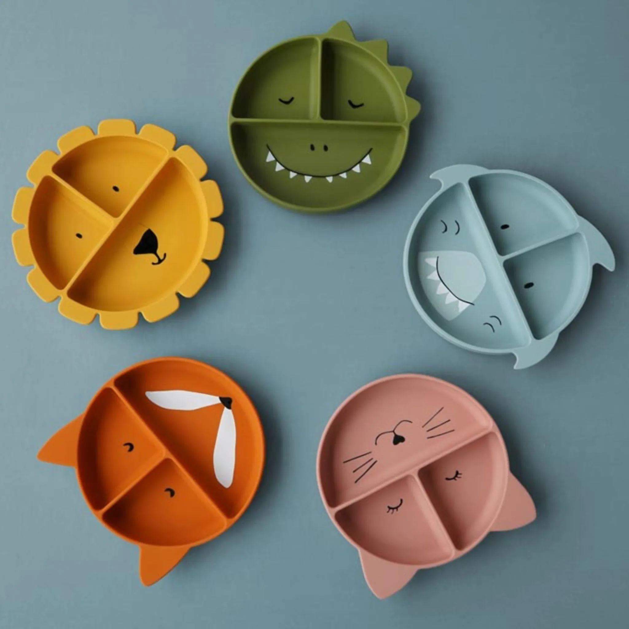 Trixie Silicone Divided Suction Plate - Mr. Shark