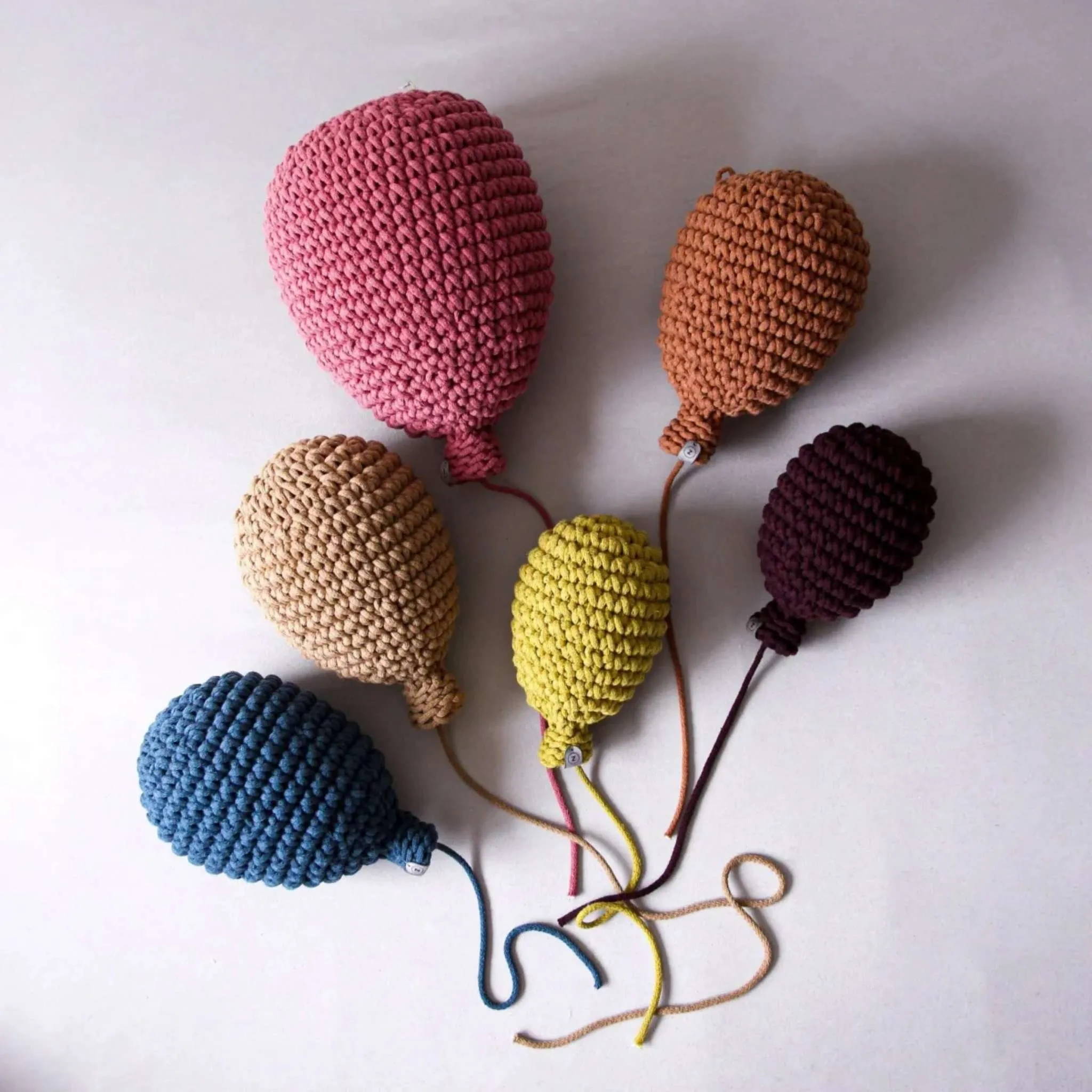 Zuri House Crochet Balloon - Cinnamon