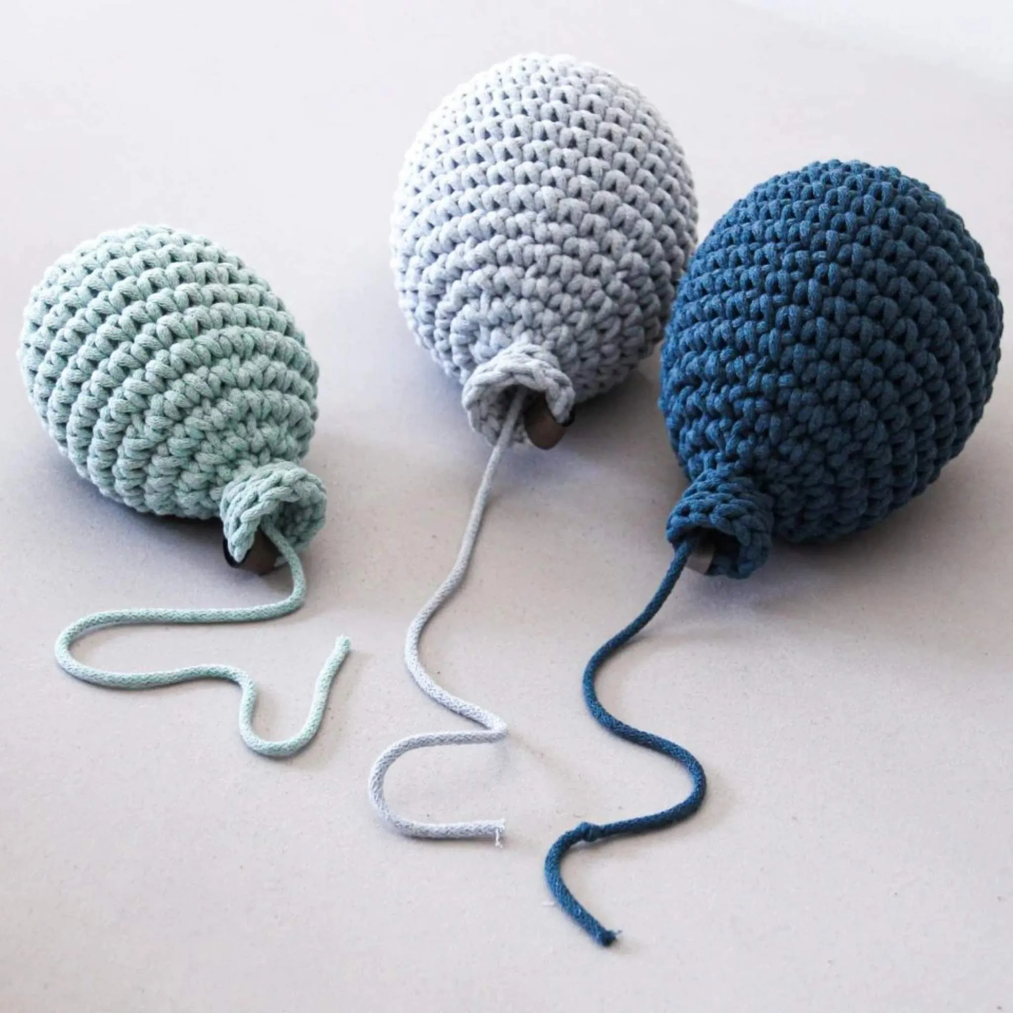 Zuri House Crochet Balloon - Mint
