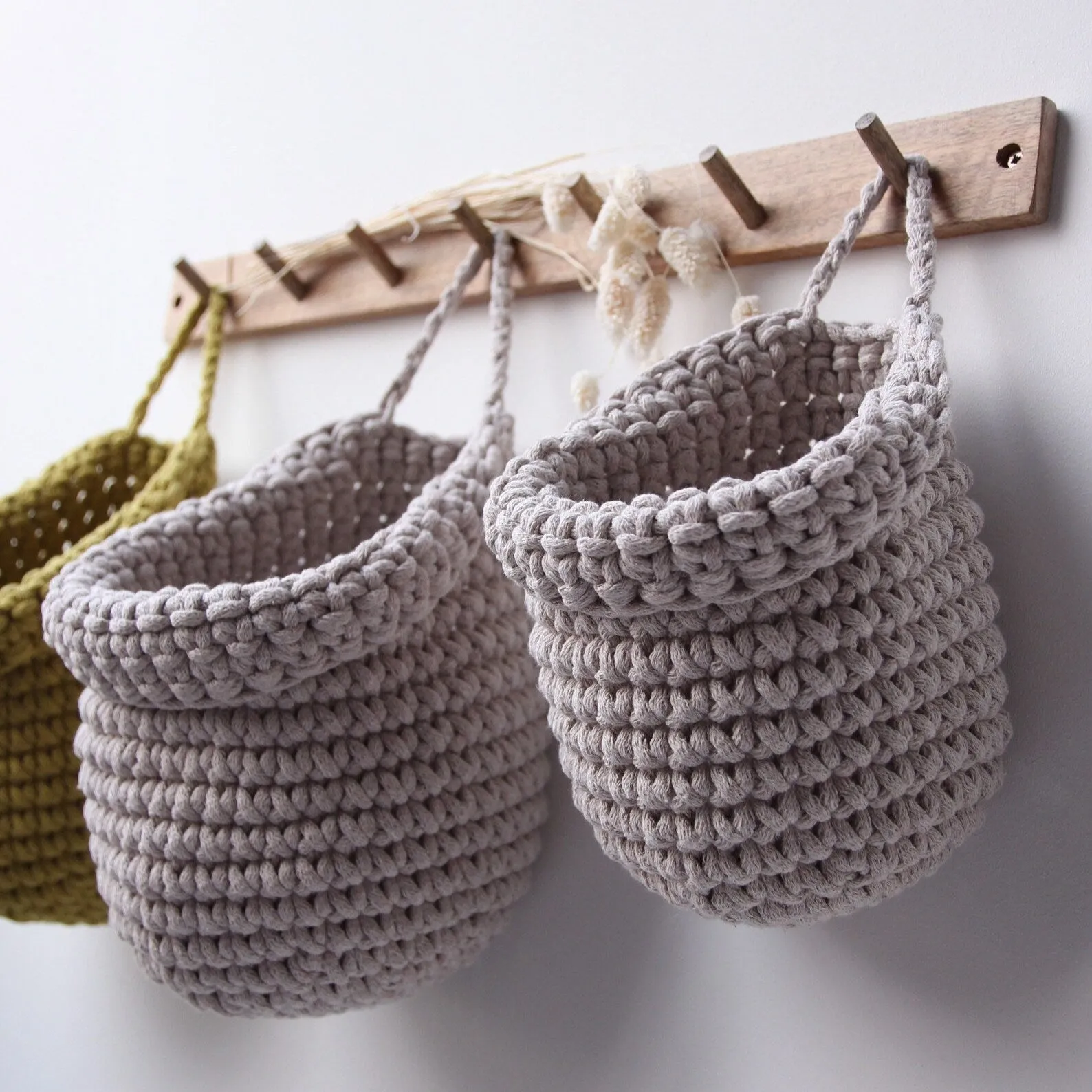 Zuri House Crochet Hanging Bags - Oatmeal